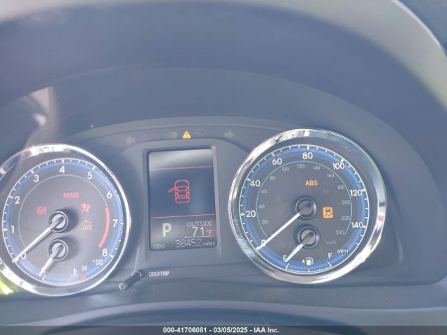 5YFBURHE2HP699022 Toyota COROLLA LE