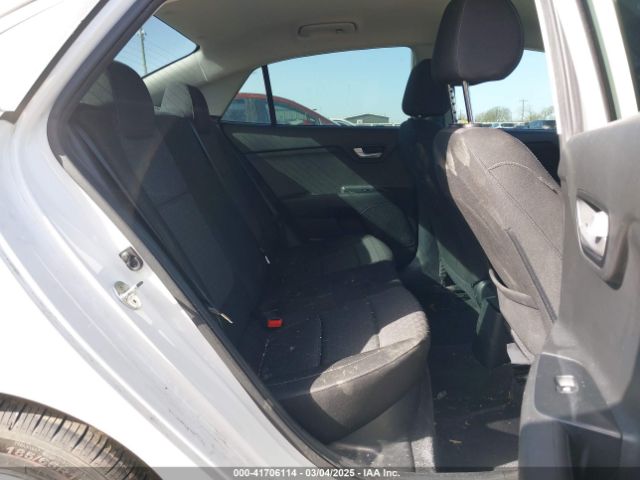 3KPA24AB7KE226181 KIA RIO LX