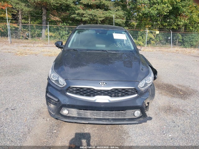 41706118 :رقم المزاد ، 3KPF24AD7ME271180 vin ، 2021 Kia Forte Lxs مزاد بيع