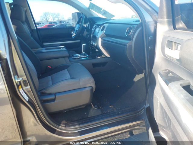 5TFRY5F16FX185510 Toyota Tundra Sr5 5.7l V8