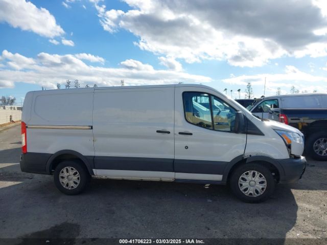 1FTYE1YG2GKA23550 Ford Transit-150