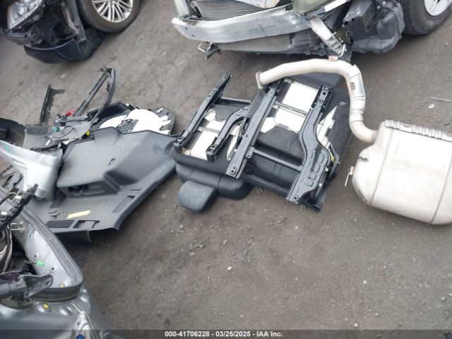 KNDRHDLGXP5131305 KIA Sorento Hybrid Ex