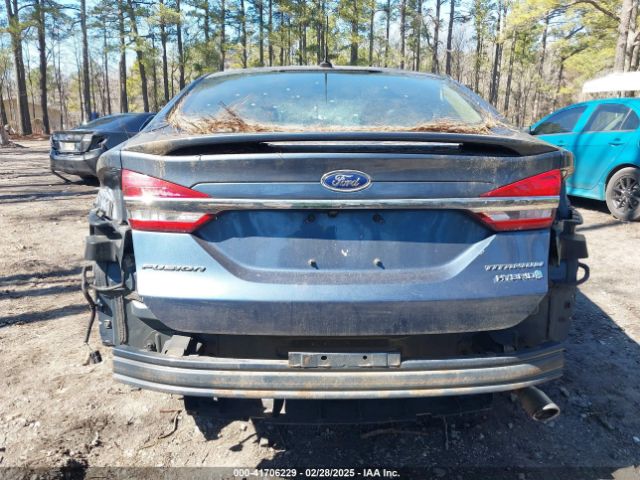 3FA6P0RUXJR151320 Ford Fusion Hybrid Titanium