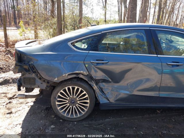 3FA6P0RUXJR151320 Ford Fusion Hybrid Titanium
