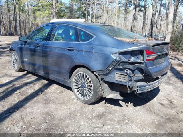 3FA6P0RUXJR151320 Ford Fusion Hybrid Titanium