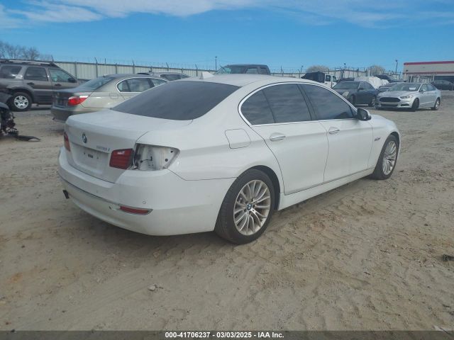 WBA5A5C54GG352746 BMW 528I