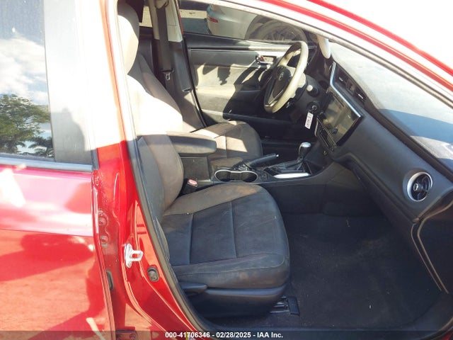 5YFBURHE8HP656238 Toyota COROLLA LE