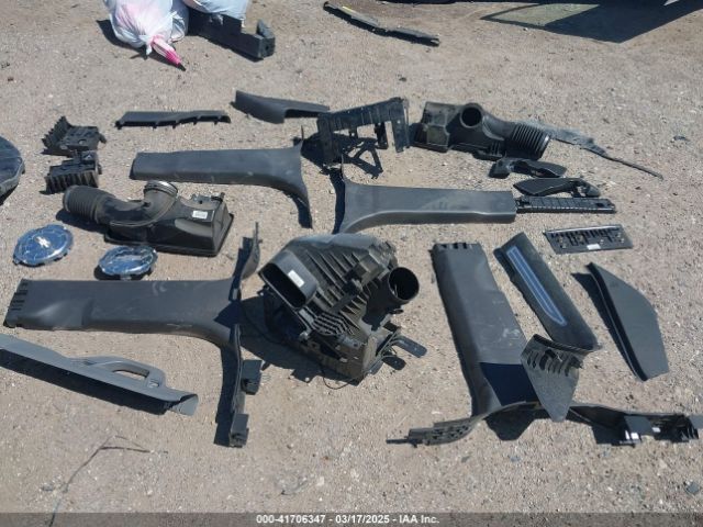 3GTP8DEDXMG320096 GMC Sierra 1500 2wd  Short Box Slt