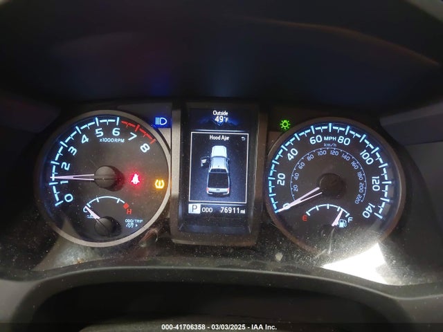3TMCZ5AN1JM149820 Toyota Tacoma Trd Sport