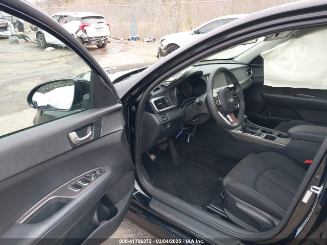 5XXGT4L32LG415746 KIA Optima Lx