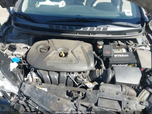 2016 HYUNDAI ELANTRA 5NPDH4AE9GH776071 Photo 9