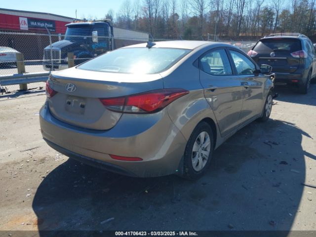 2016 HYUNDAI ELANTRA 5NPDH4AE9GH776071 Photo 3