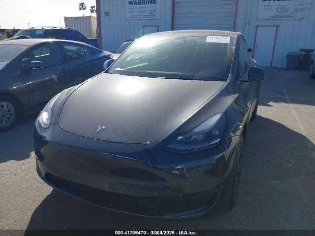 7SAYGDED2SF228414 Tesla Model Y Long Range Dual Motor All-wheel Drive