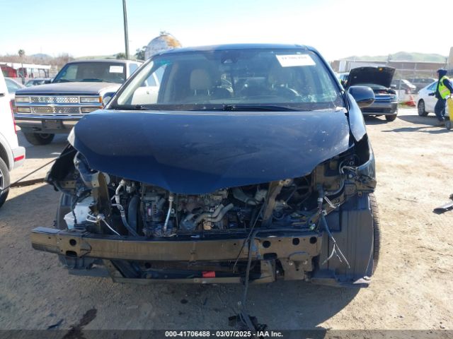 5TDYZ3DC5LS086907 Toyota SIENNA XLE