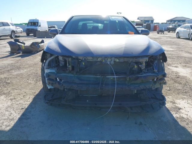 4T1B61HK2KU811387 Toyota CAMRY XSE