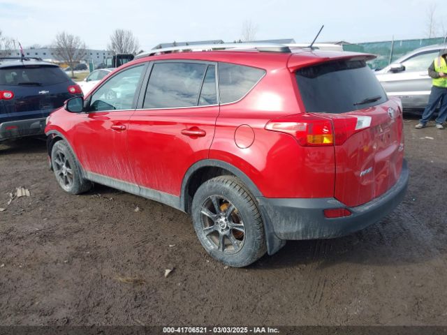 2T3RFREV6EW135095 Toyota Rav4 Xle