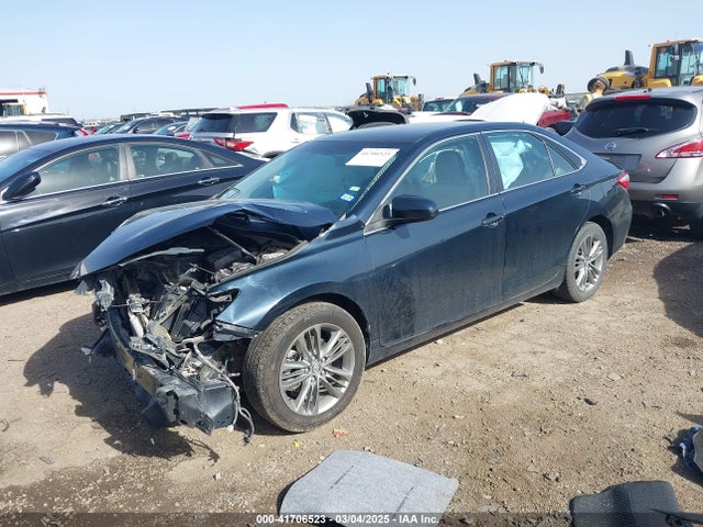 4T1BF1FK9HU321587 Toyota CAMRY SE