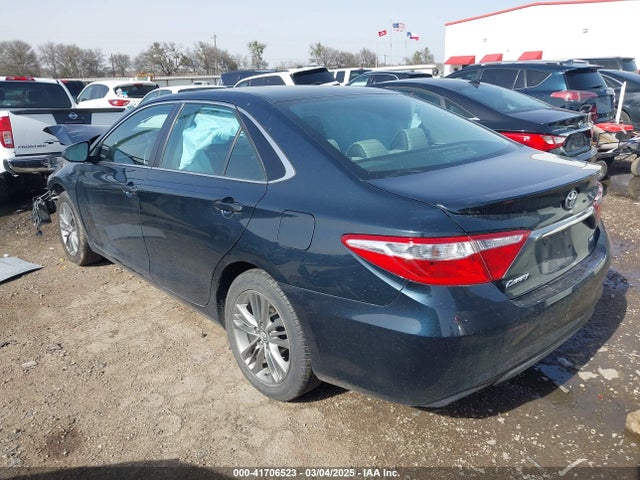 4T1BF1FK9HU321587 Toyota CAMRY SE