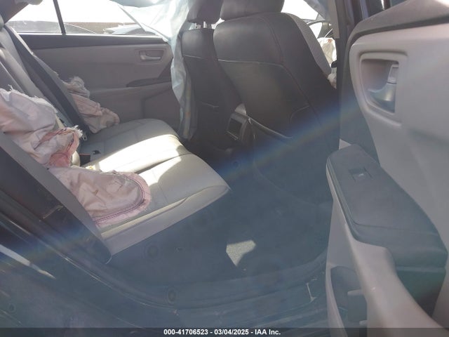 4T1BF1FK9HU321587 Toyota CAMRY SE