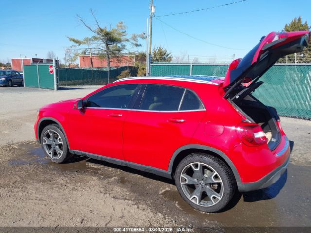 WDCTG4EB1JJ453883 Mercedes-Benz GLA 250