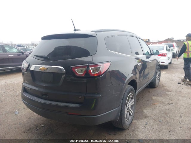 1GNKRHKDXHJ121225 Chevrolet Traverse 2lt