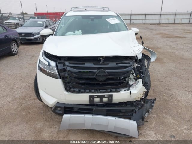 5N1DR3DG7RC302926 Nissan Pathfinder Platinum Fwd