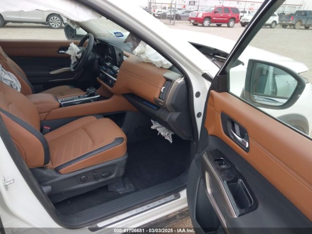 5N1DR3DG7RC302926 Nissan Pathfinder Platinum Fwd