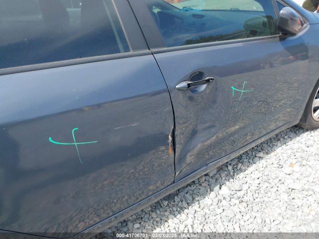 KNAFK4A67G5571834 KIA FORTE LX