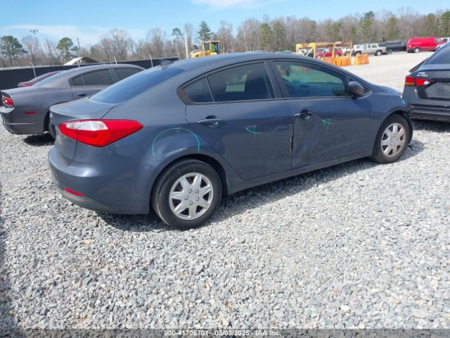 KNAFK4A67G5571834 KIA FORTE LX