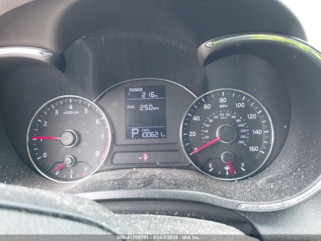 KNAFK4A67G5571834 KIA FORTE LX