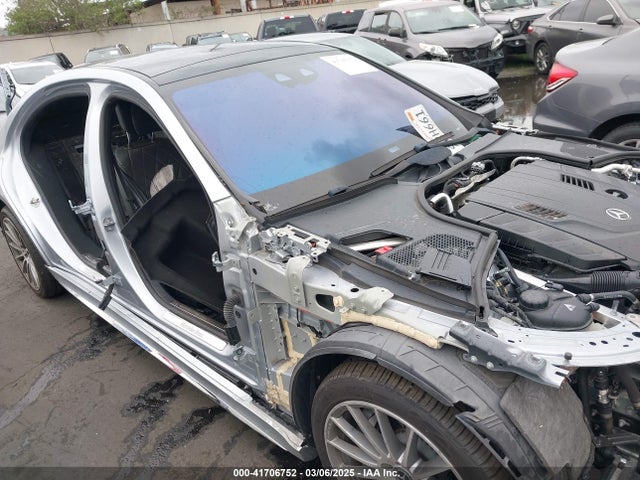 W1K6G7GB2MA019287 Mercedes-Benz m176
