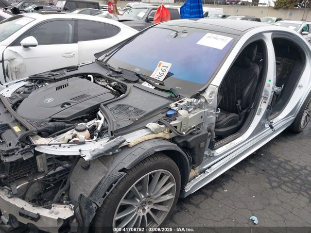 W1K6G7GB2MA019287 Mercedes-Benz m176