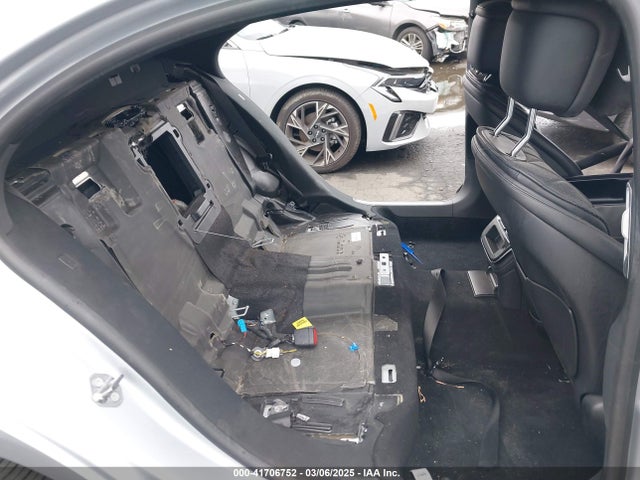 W1K6G7GB2MA019287 Mercedes-Benz m176