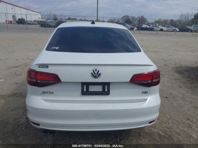 3VWD17AJXHM307910 Volkswagen Jetta 1.8t Sport