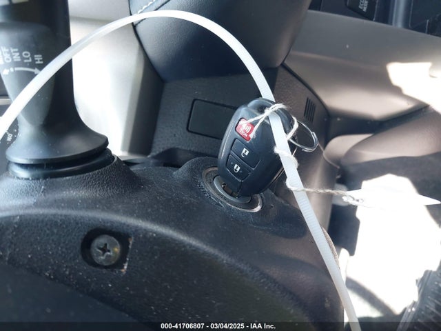 Toyota Rav4 Xle 2018 2T3WFREV6JW477658 Image 11
