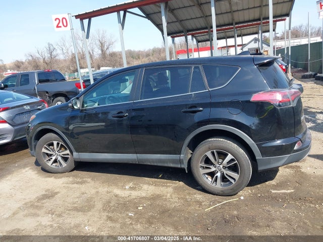 Toyota Rav4 Xle 2018 2T3WFREV6JW477658 Image 14