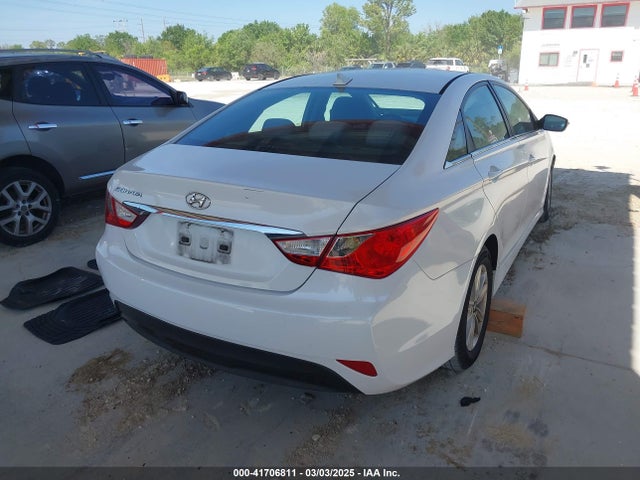 5NPEB4AC5EH869252 Hyundai SONATA GLS