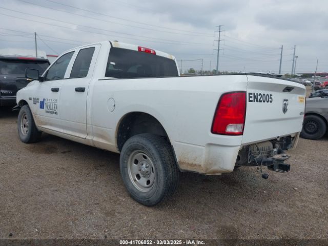1C6RR7FT8MS555979 RAM 1500 Classic Tradesman  4x4 6'4 Box
