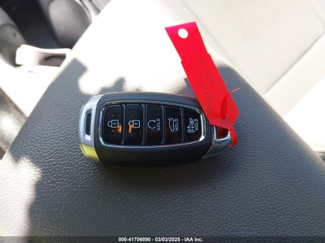 KMHLM4AG9PU586300 Hyundai ELANTRA SEL