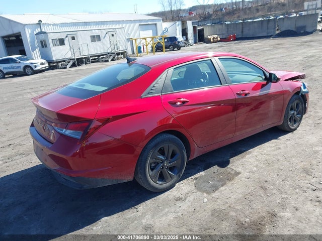 KMHLM4AG9PU586300 Hyundai ELANTRA SEL