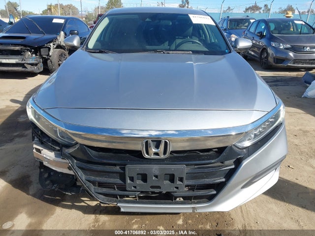 1HGCV1F16JA138577 Honda ACCORD LX