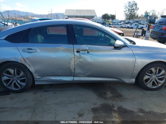 1HGCV1F16JA138577 Honda ACCORD LX