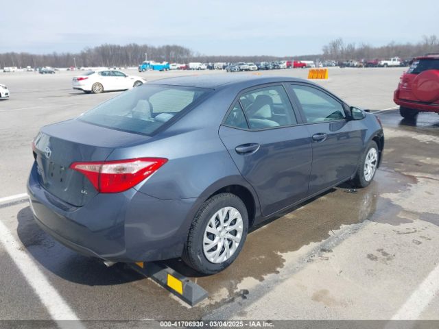 5YFBURHE0JP756405 Toyota COROLLA LE