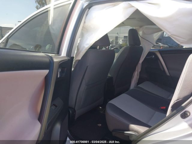 2T3WFREV3FW170553 Toyota Rav4 Xle