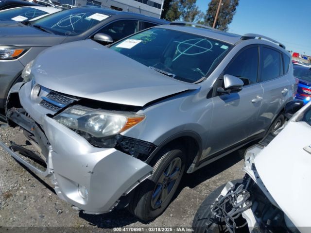 2T3WFREV3FW170553 Toyota Rav4 Xle
