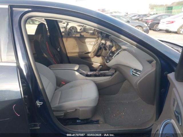 1G1ZE5ST1HF239880 Chevrolet MALIBU 1LT