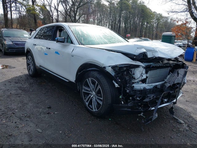 2024 CADILLAC LYRIQ 1GYKPPRL7RZ101369 Photo 0