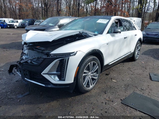 2024 CADILLAC LYRIQ 1GYKPPRL7RZ101369 Photo 1