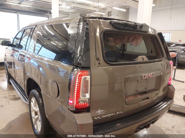 2016 Gmc Yukon Xl Sle მანქანა იყიდება აუქციონზე, vin: 1GKS2FKCXGR305335, აუქციონის ნომერი: 41707069