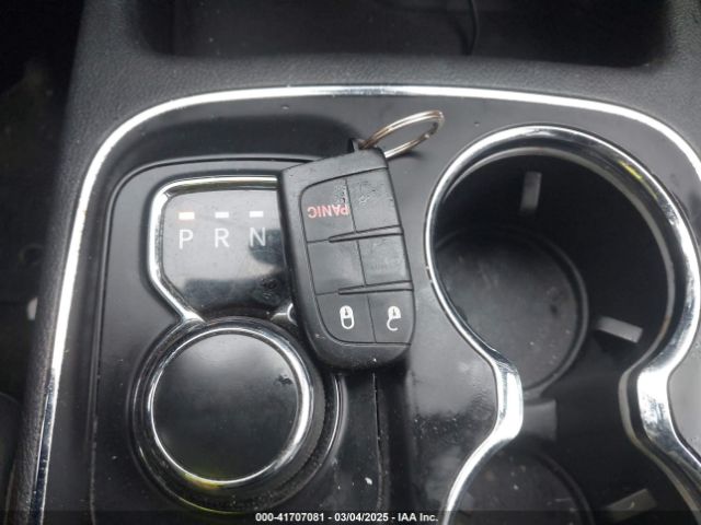 1C4RDJAG7FC741427 Dodge Durango Sxt